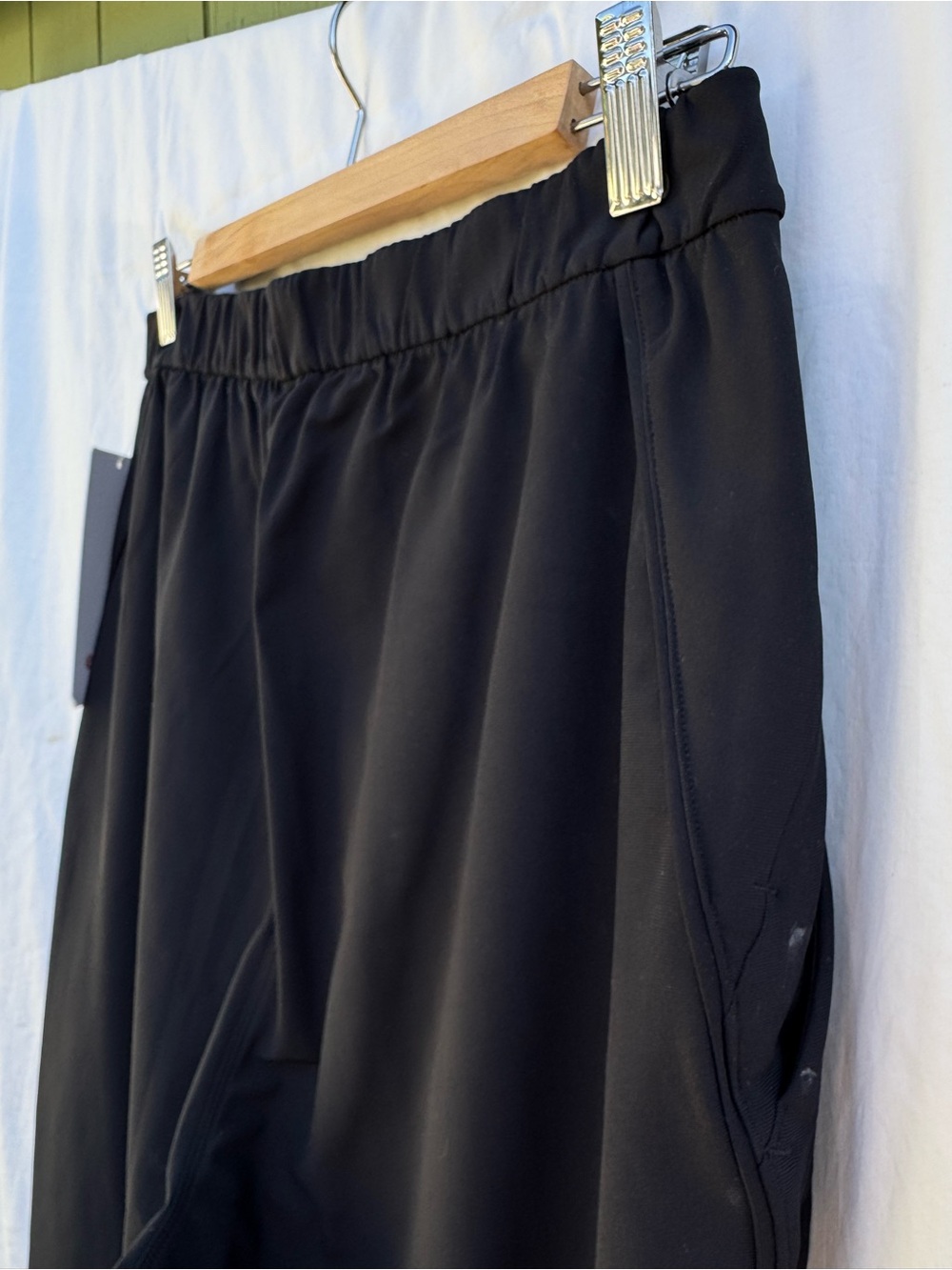 Lululemon Essential High-Rise Trouser - Black - 10 - Picture 7 of 9